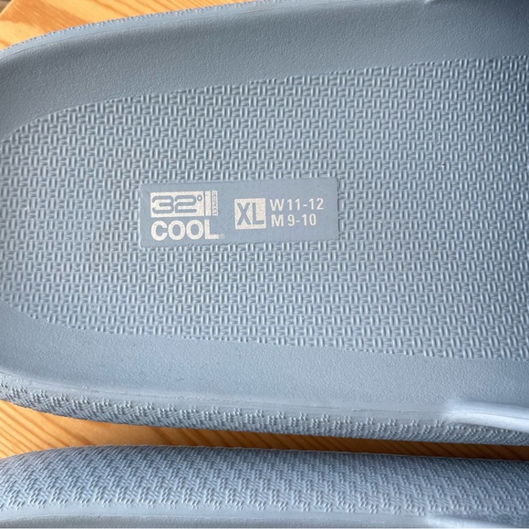 32 Degrees Cool Cushion Slides Slippers Sandals Shower Shoes Unisex Blue XL - Picture 6 of 7